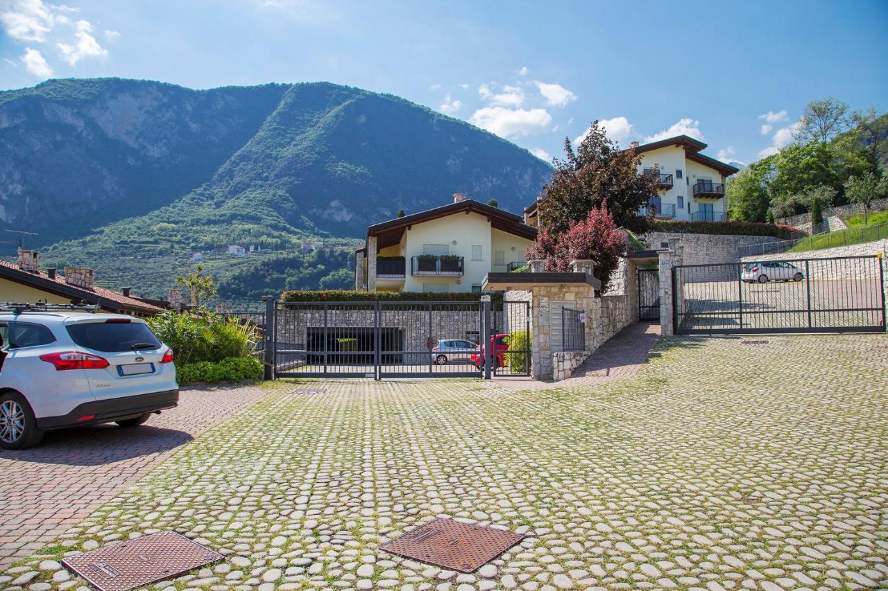 Love Garda Lake Riva del Garda Exterior photo